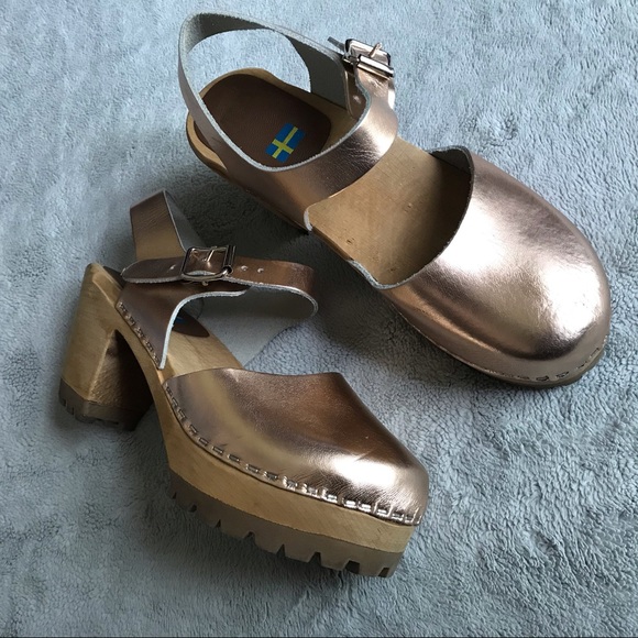 MIA Shoes - MIA Abba Mary Jane Wooden Swedish Clog Rose Gold Metallic Leather Sz 37